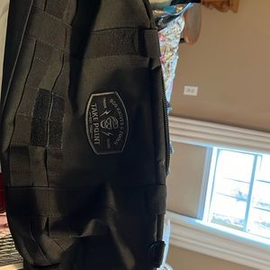 SOG siege duffel backpack -New